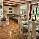Holiday home Letnisko Zakatek *